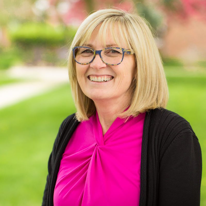 Christine leonard