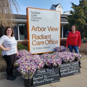 #flowers4heroes campaign