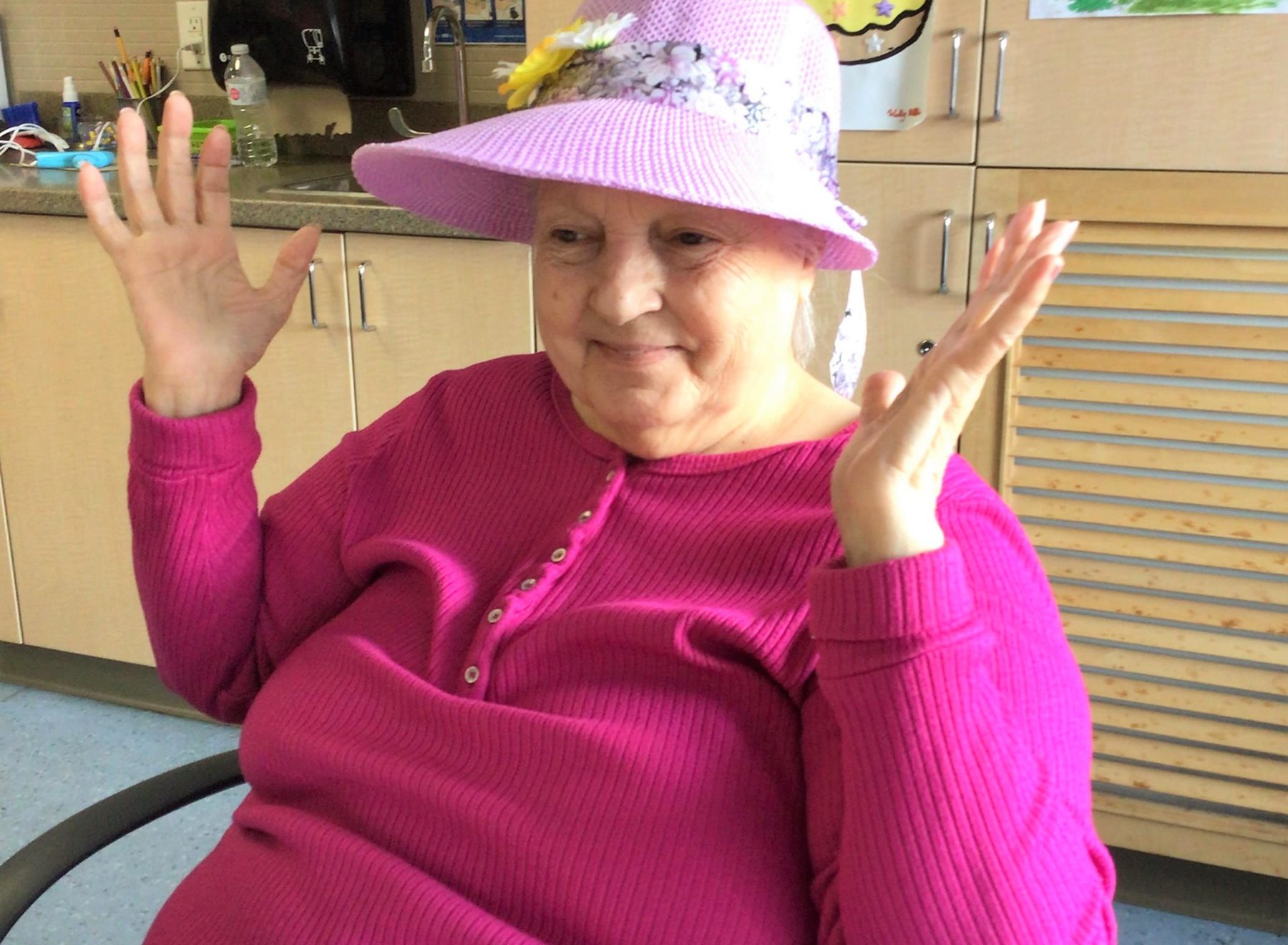 lucy with hat
